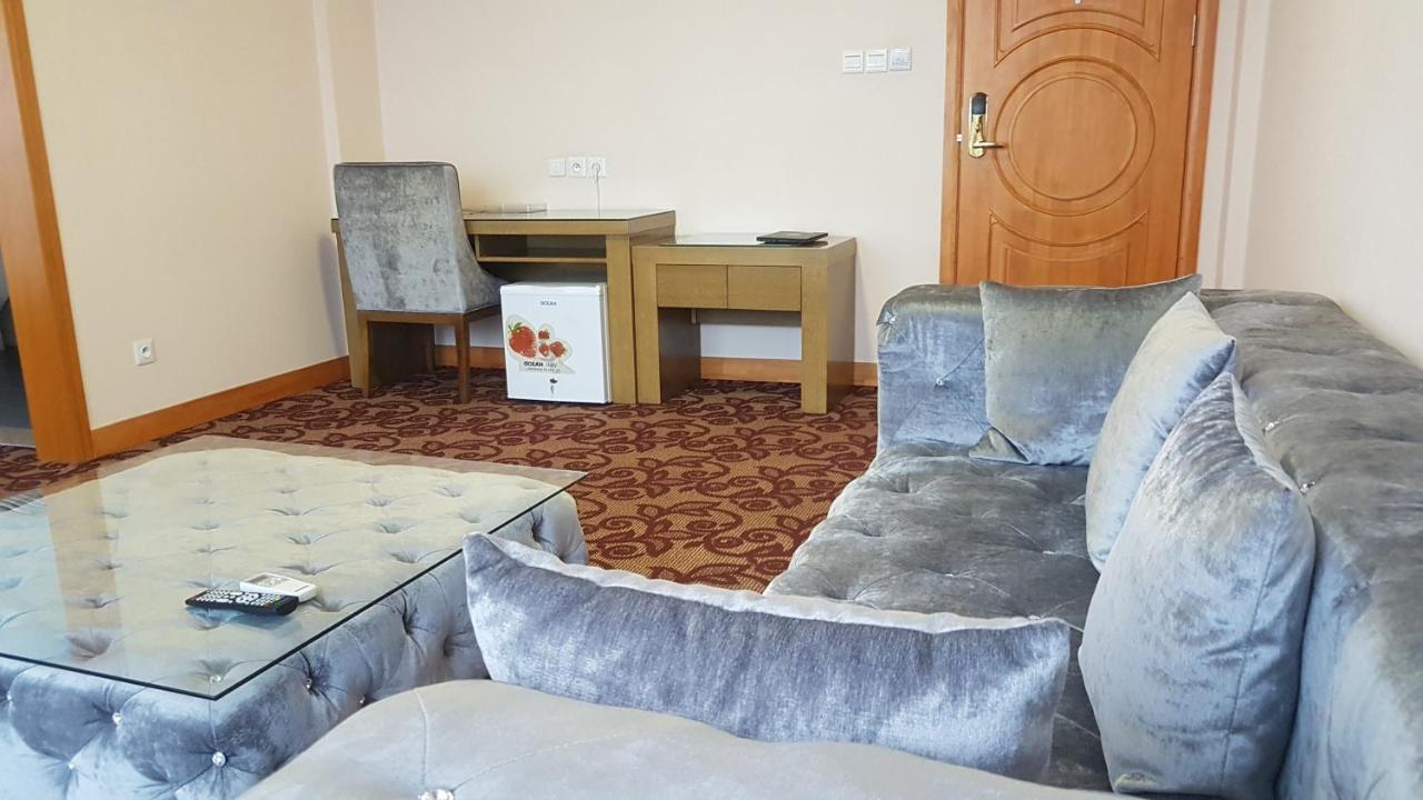 Edmond Hotel Brazzaville Extérieur photo