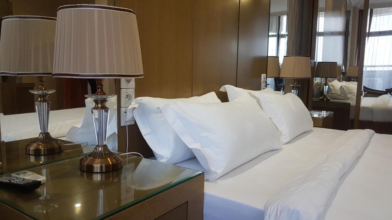 Edmond Hotel Brazzaville Extérieur photo
